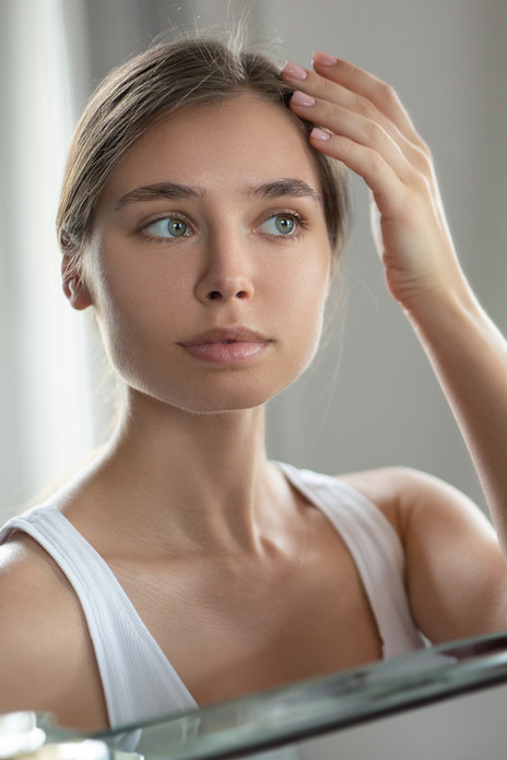 Dandruff 101: ¿Cuál es la causa de la caspa?-image Dandruff 101: ¿Cuál es la causa de la caspa?-image