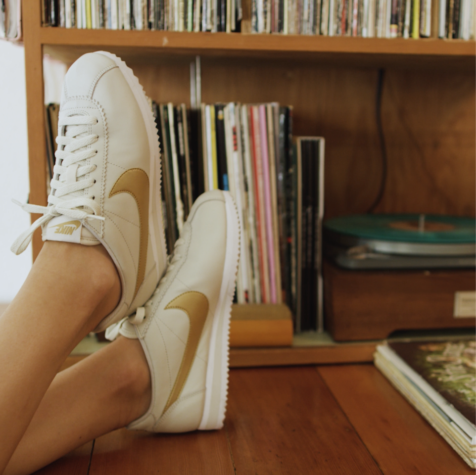 nike cortez cream