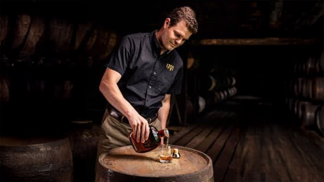 Cocktail Lounge: Behind the Brand - Slot 4 Info Card Image Ross Cornelissen, Master Distiller for 1792