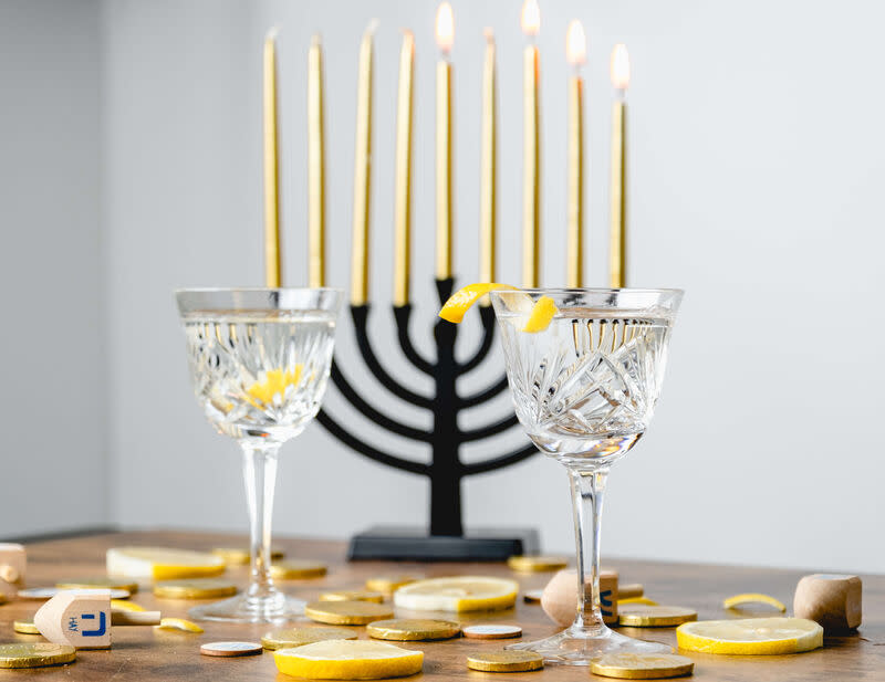 Article Content 36.4: Pairing 3: Matzo Ball Soup - Split Tout Image Article Content 36.4: Pairing 3: Matzo Ball Soup - Split Tout Image