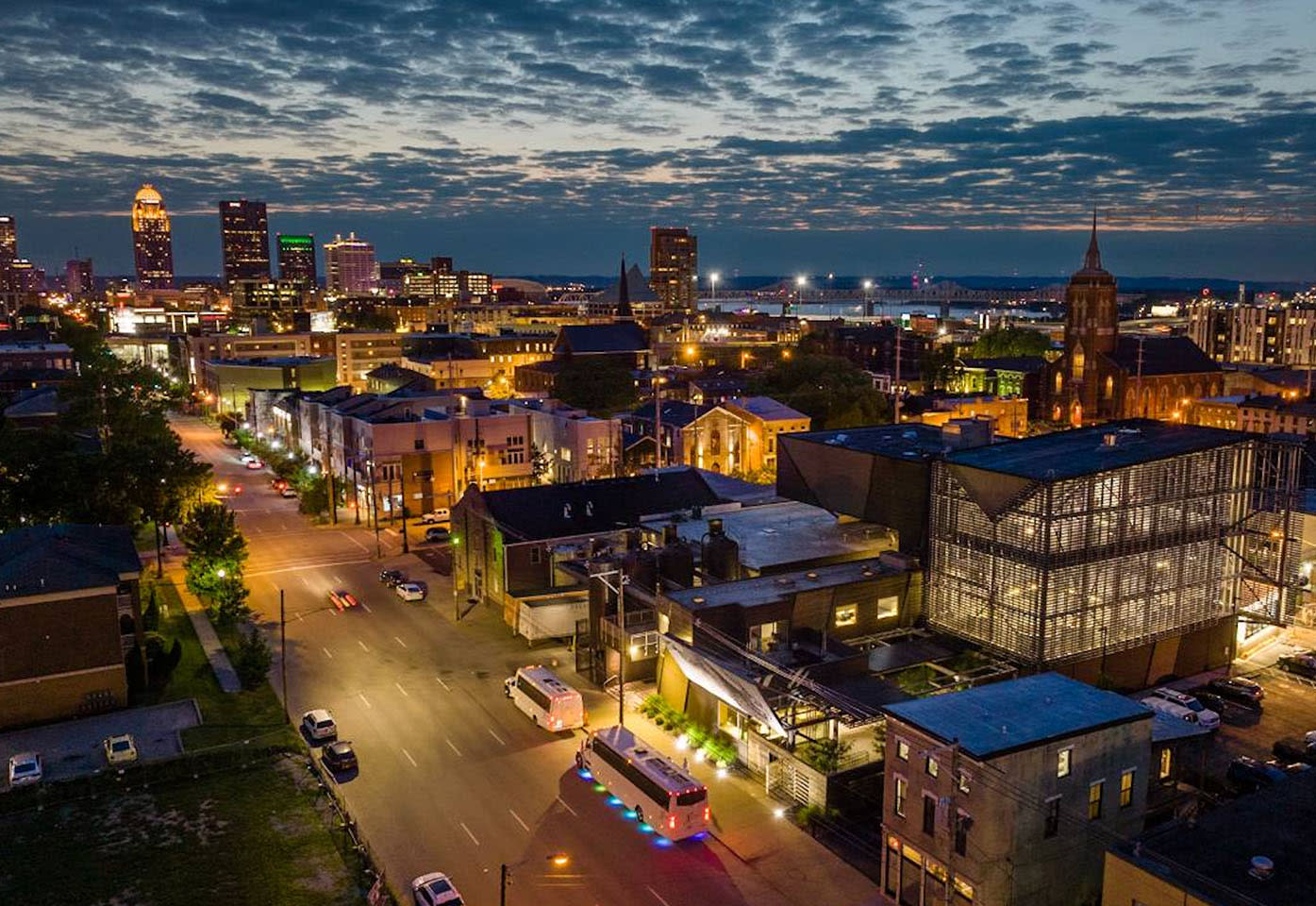 Article Content 198.3 Behind the Brand Image 1