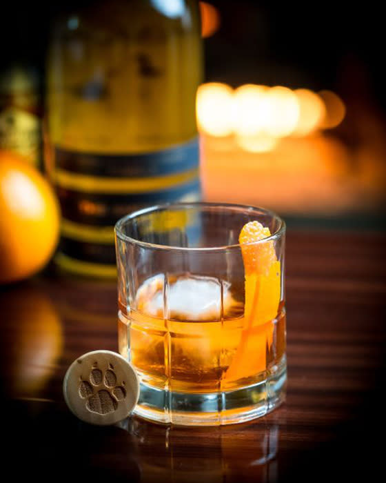 Recipe - Smoke Label Reposado Old Fashioned - Featured Image