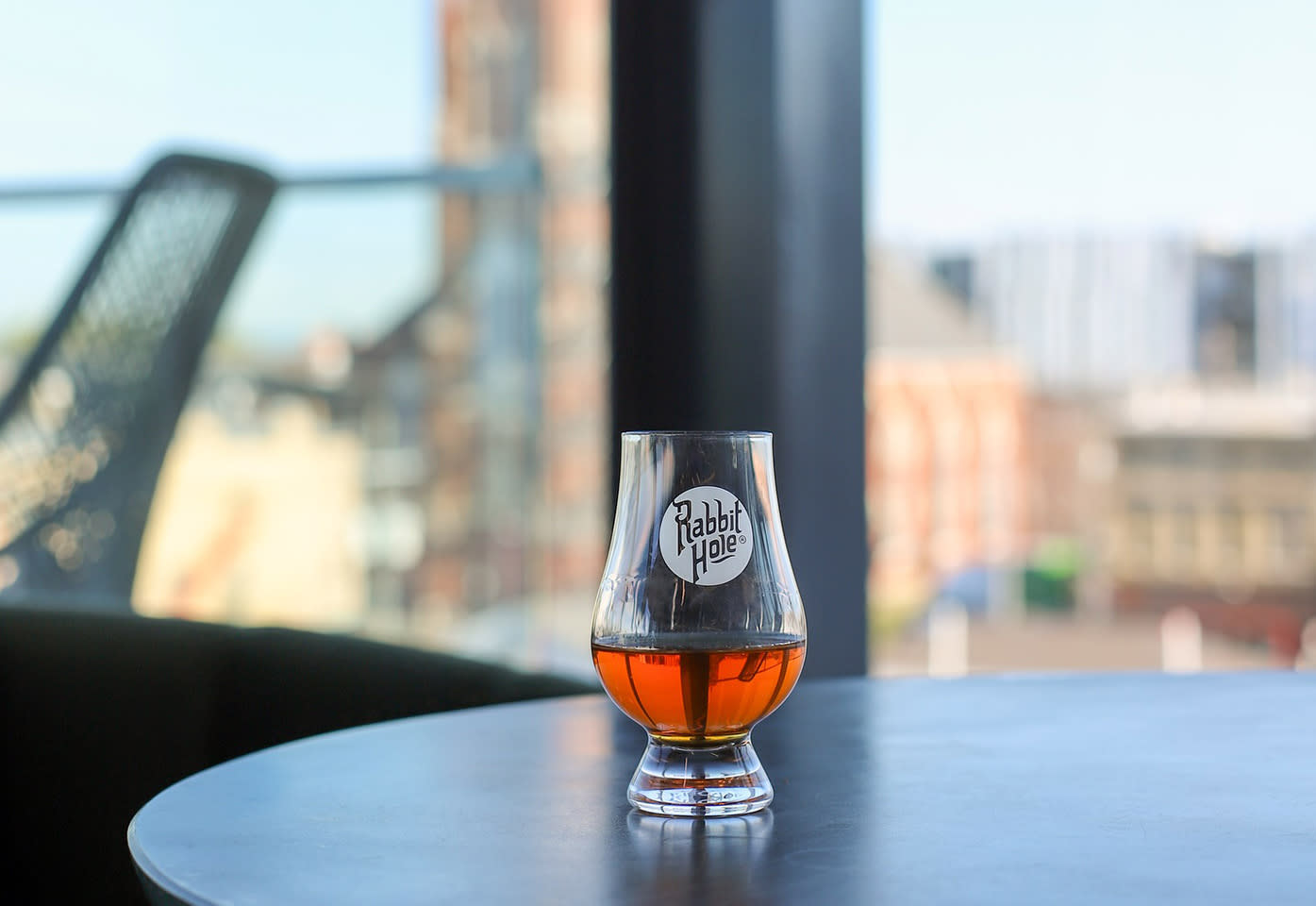 Article Content 198.8 Behind the Brand Image 6