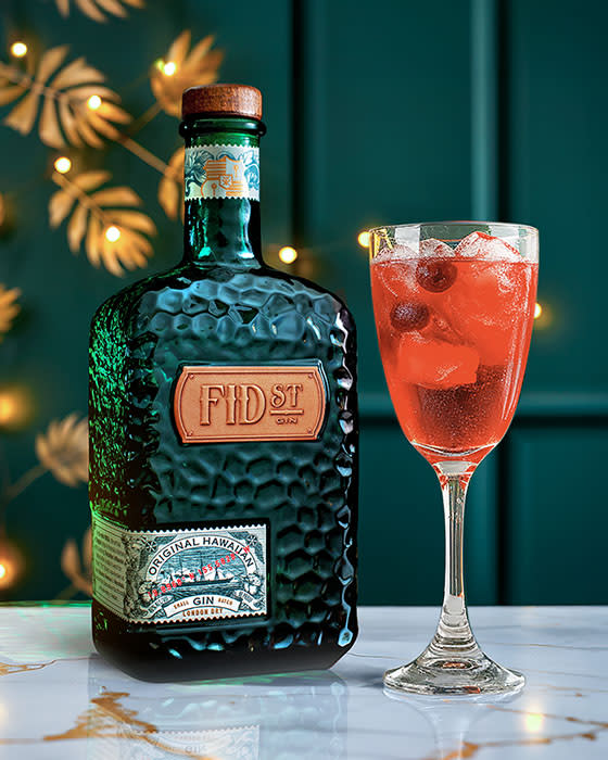 Recipe - Fid Street Fiddy Cranberry Rosemary Fizz - Featured Image