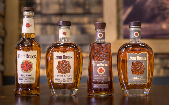 Four Roses Fine Old Bourbon 　パブミラー Four Roses Black Label Fine Old Bourbon 700ml