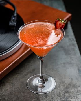 Recipe - Four Roses Red Rose Martini - Featured Image Recipe - Four Roses Red Rose Martini - Featured Image