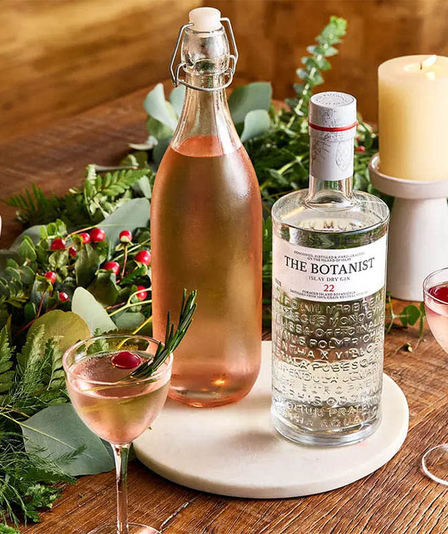 CL - Slot 1 Image The Botanist Holiday Martini