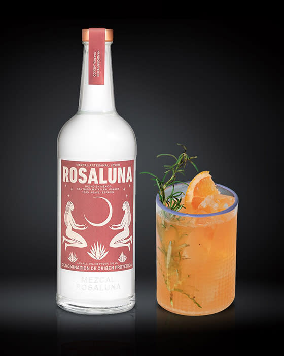 Recipe - Rosaluna Pink Moon Paloma - Featured Image Recipe - Rosaluna Pink Moon Paloma - Featured Image