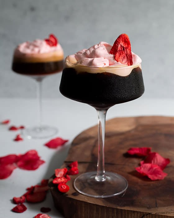 Recipe - Mozart Chocolate Covered Strawberry Mozartini - Featured Image