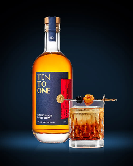 Recipe - Ten to One Rum Old Fashioned - Featured Image