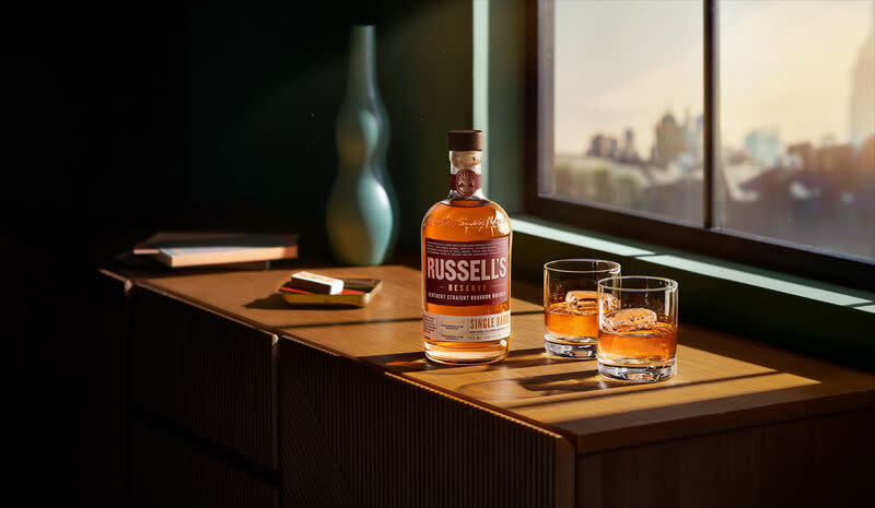 Article Content 77.4: Russell's Reserve Single Barrel Bourbon - Image