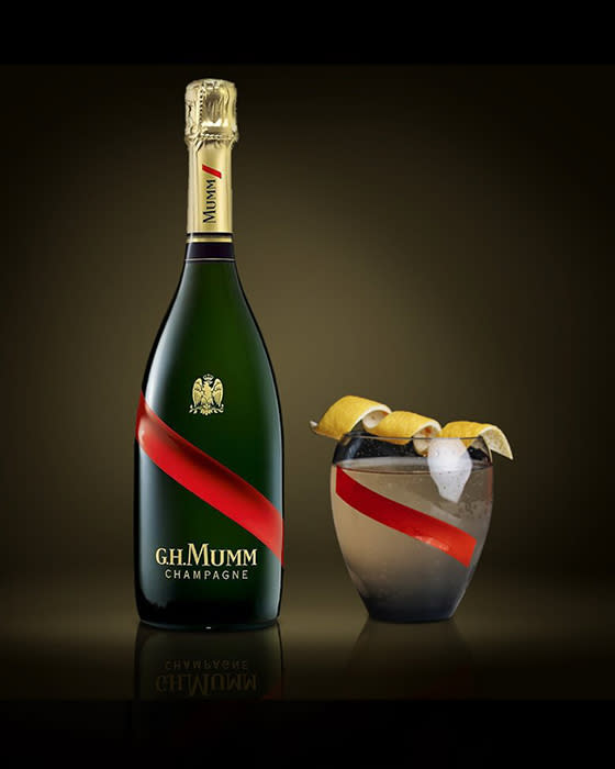 Recipe - G.H.Mumm Buttonhook - Featured Image