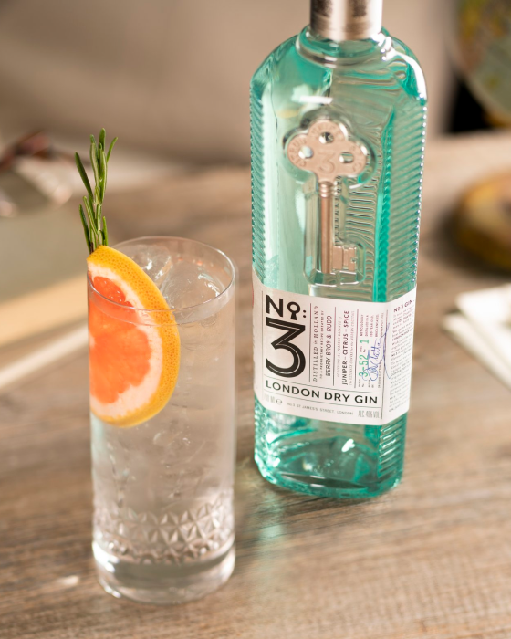 Recipe - No.3 London Dry Gin & Tonic - Featured Image