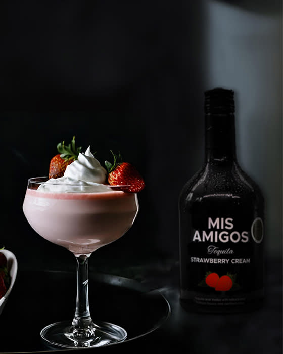 Recipe - Mis Amigos Strawberry Cream Martini - Featured Image