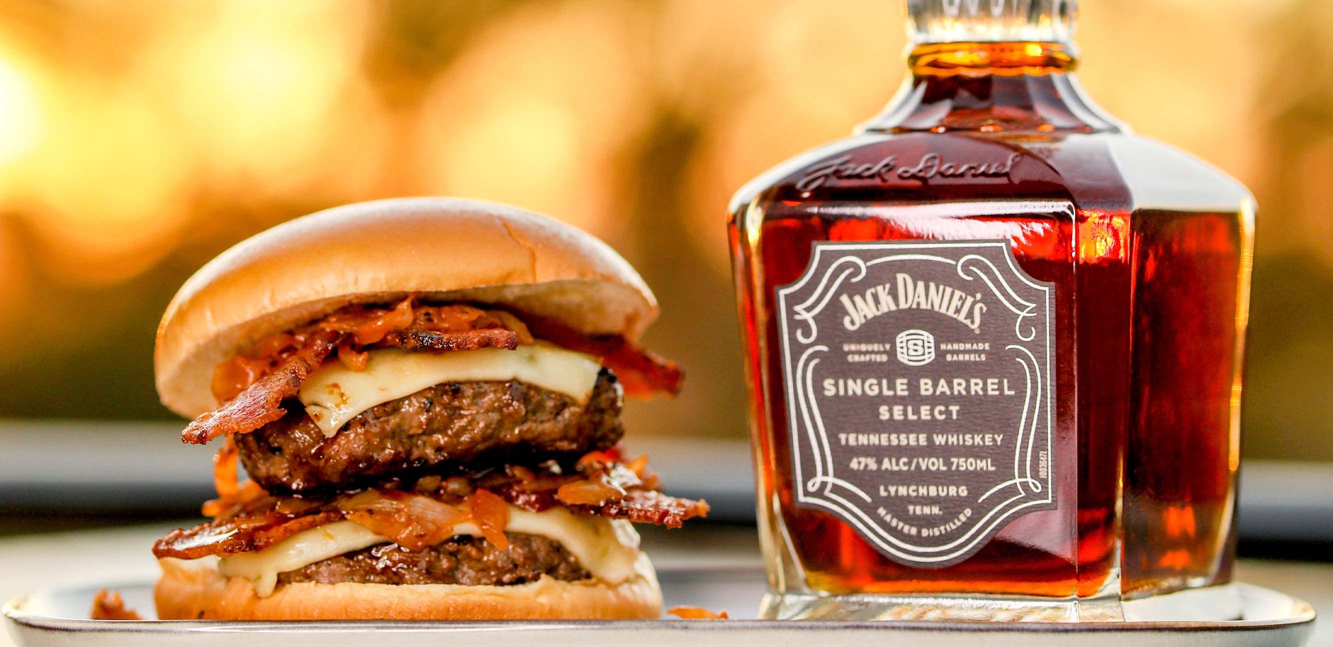 Cocktail Lounge: Recent Articles - Slot 2 Info Image Jack Daniel’s Tennessee Whiskey Pairings for Your Next Cookout