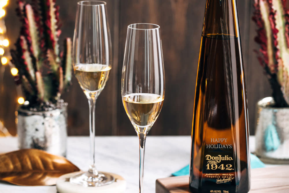 CLP - Don Julio 1942 (Offer: Free Engraving) Image Don Julio 1942 • Free Personalization