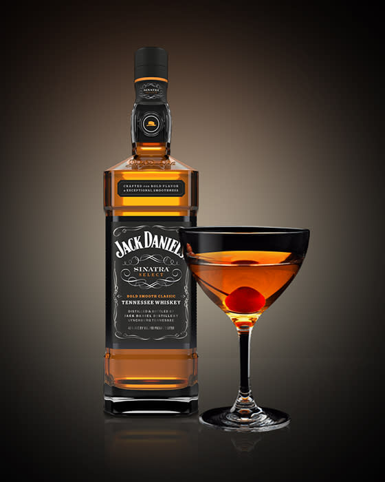 Recipe - Jack Daniels Sinatra Manhattan - Featured Image