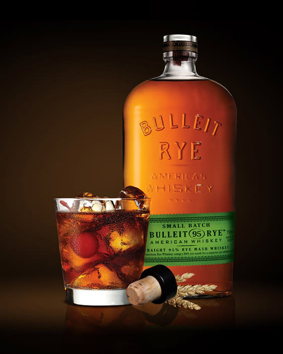 Recipe - Bulleit Manhattan - Featured Image