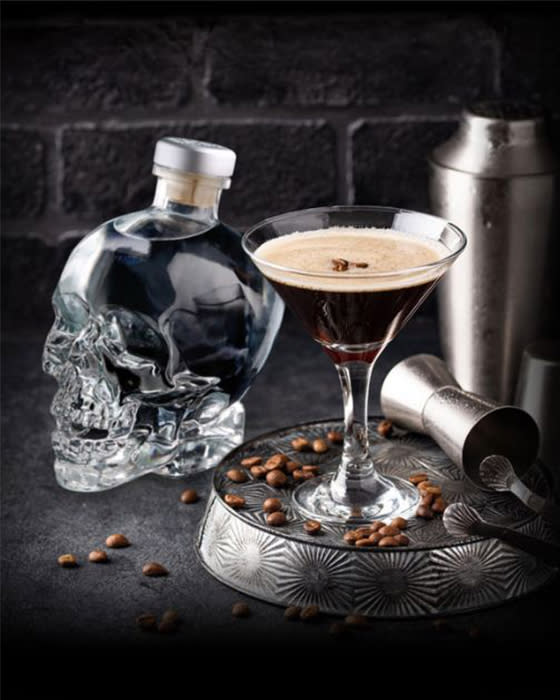 Recipe - Crystal Head Night Cap Espresso Martini - Featured Image Recipe - Crystal Head Night Cap Espresso Martini - Featured Image
