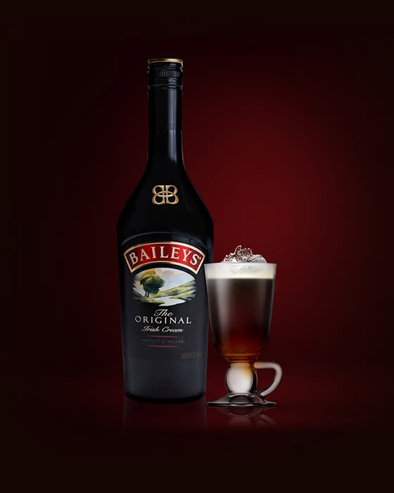 Recipe - Baileys Apple Irish Coffee - Featured Image