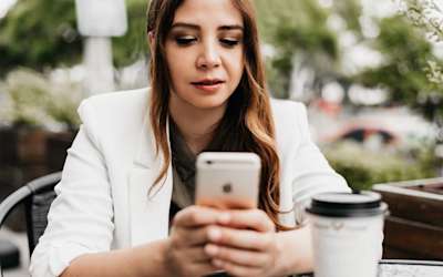 POST / bruno-emmanuelle-WjWpTPZlu7E-unsplash-1080x675