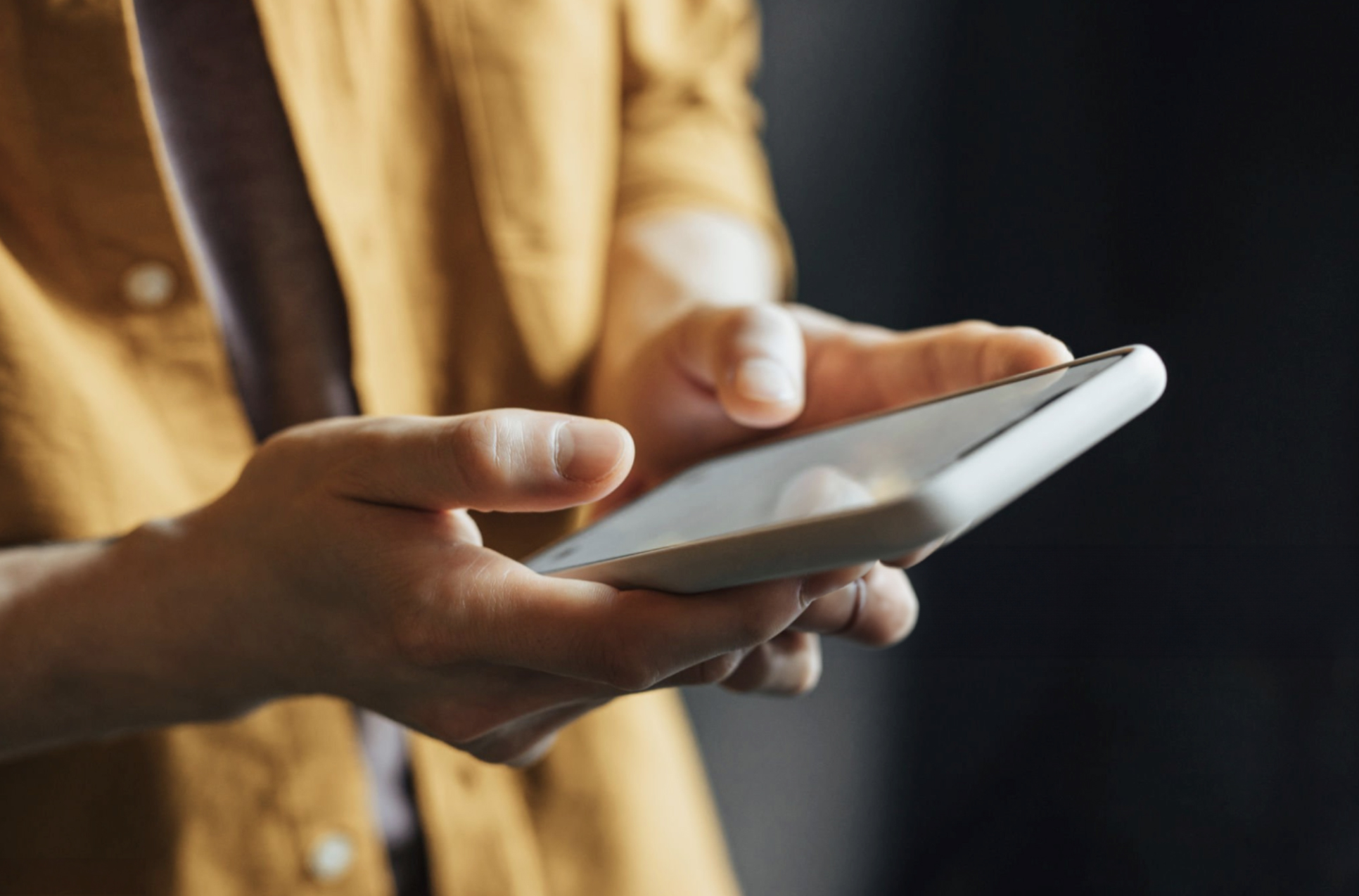 Media / Mobility / 3G-to-VoLTE Roaming / Multicard - Related Content / Card / Image / GSMA Intelligence