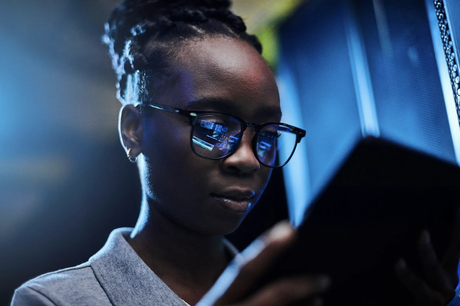 Image / List Item / Proactive anti-steering and fraud prevention / List Group / Feature List / 5G VAS