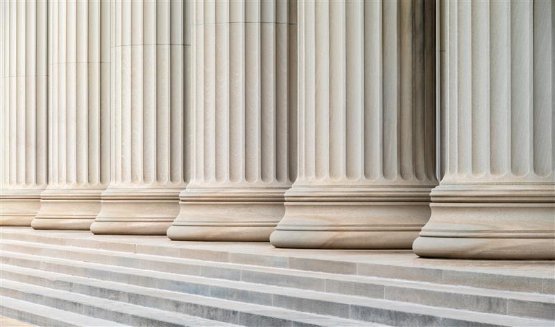 shutterstock_2444496359