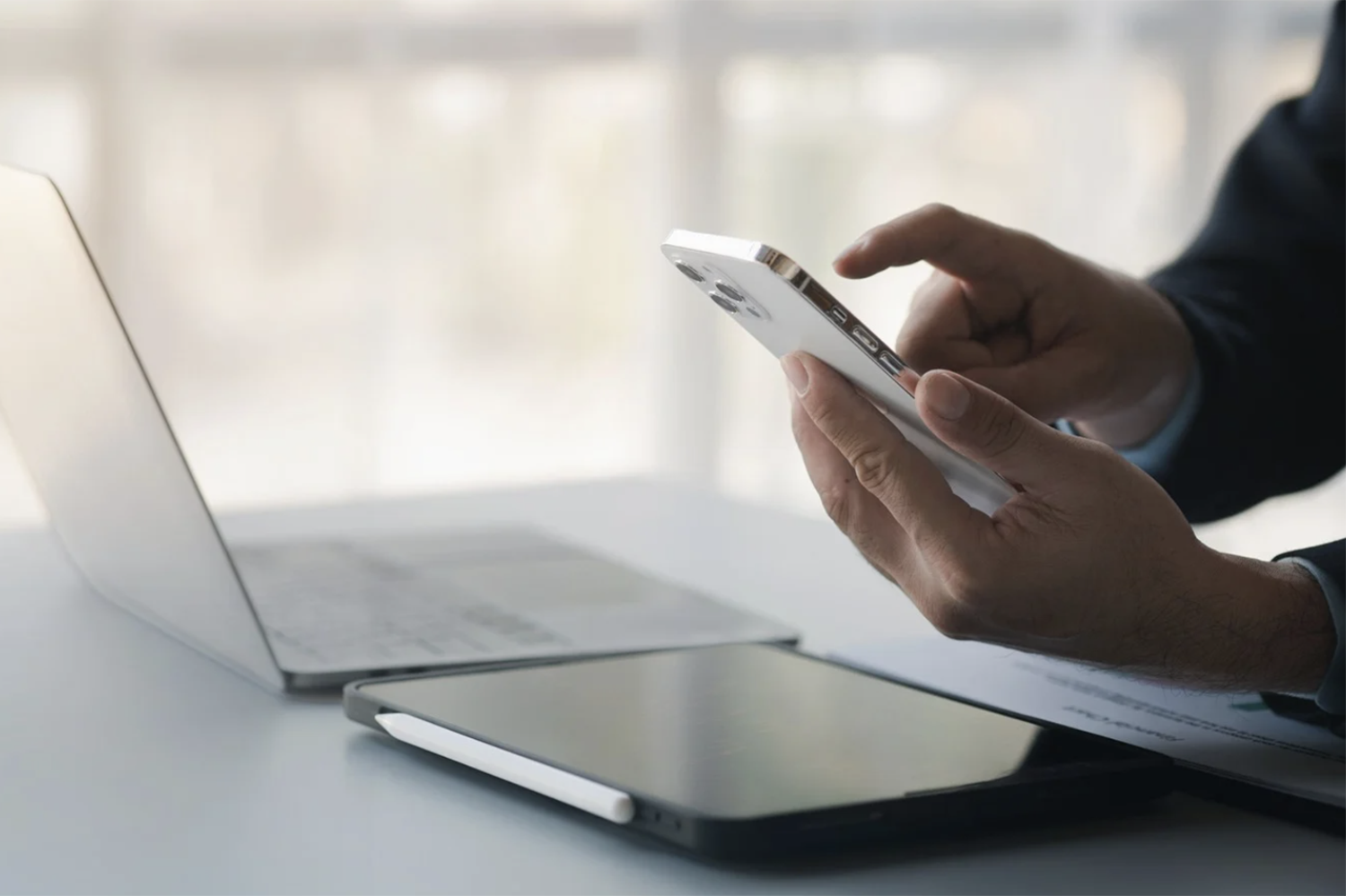 Media / Mobility / IPX Network/ List / List Group / List Item / Benefits / Expand your global reach