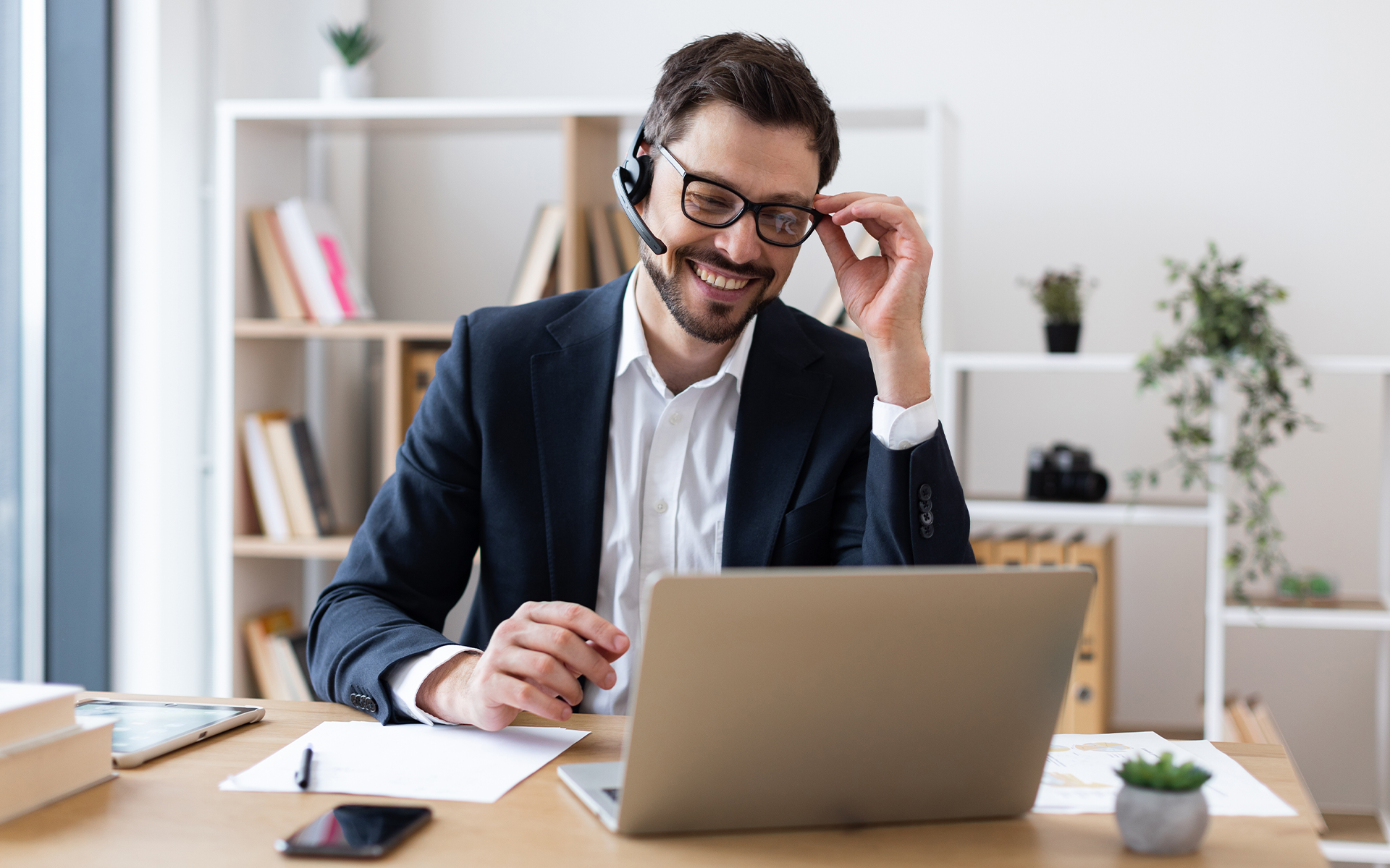 63085 Blog WhyProfessionalServicesMatterMoreThanEver Image