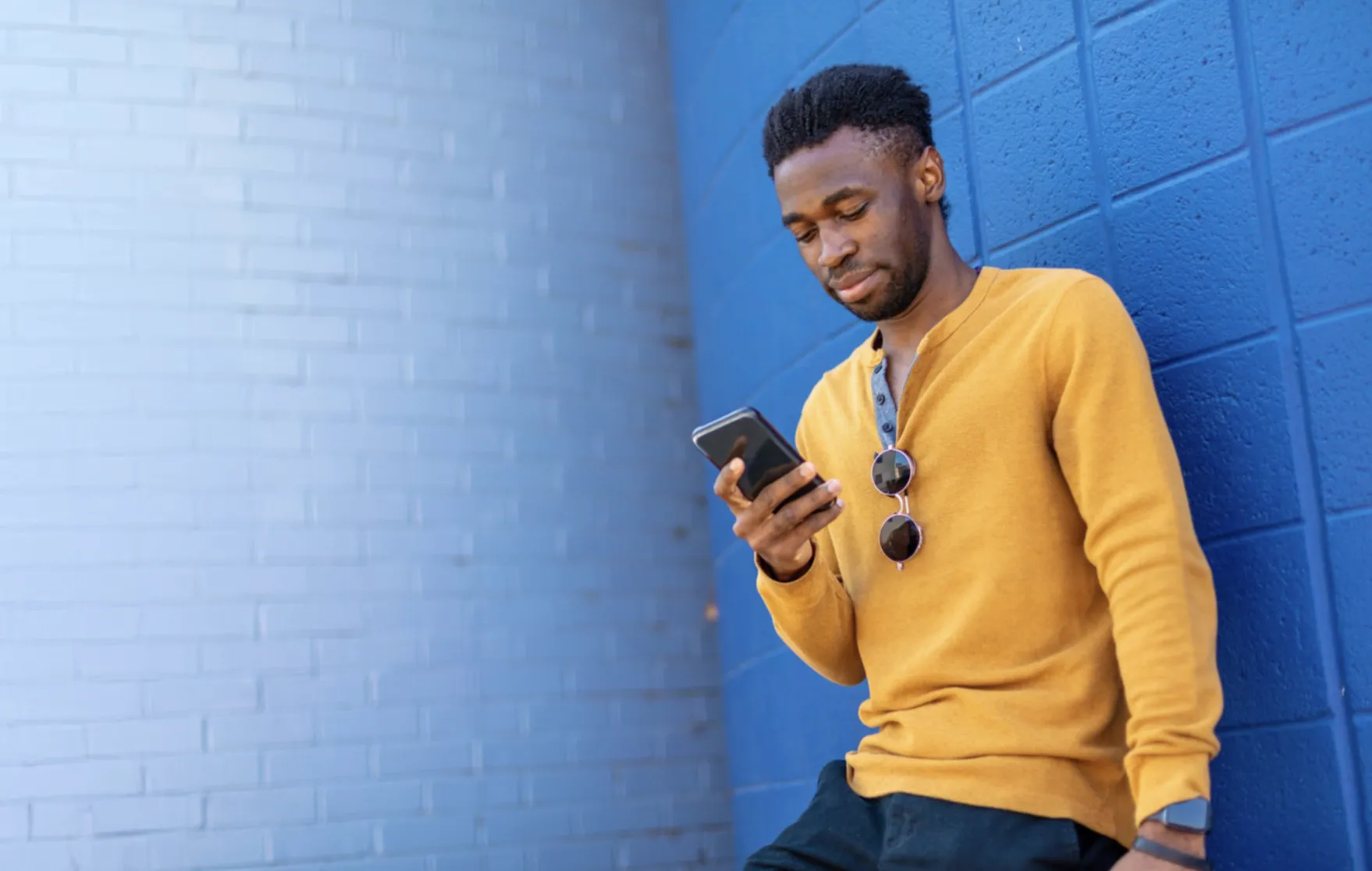 Mobility 5g Satellite Collage_bottom_left