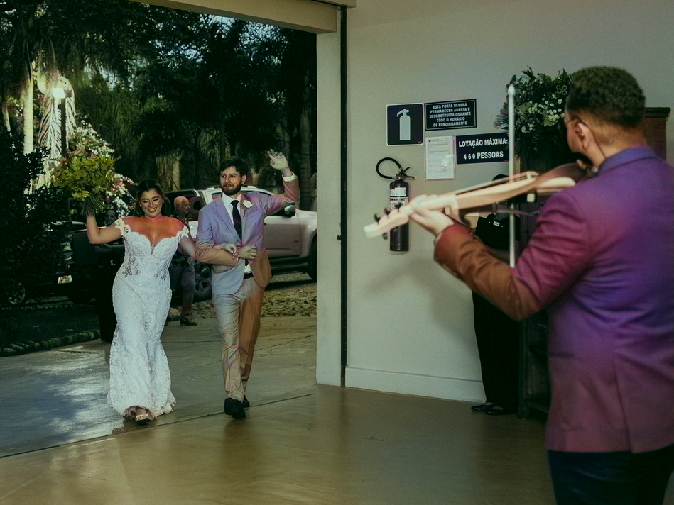 Imagem ilustrativa para serviço Entrada do Casal + Valsa