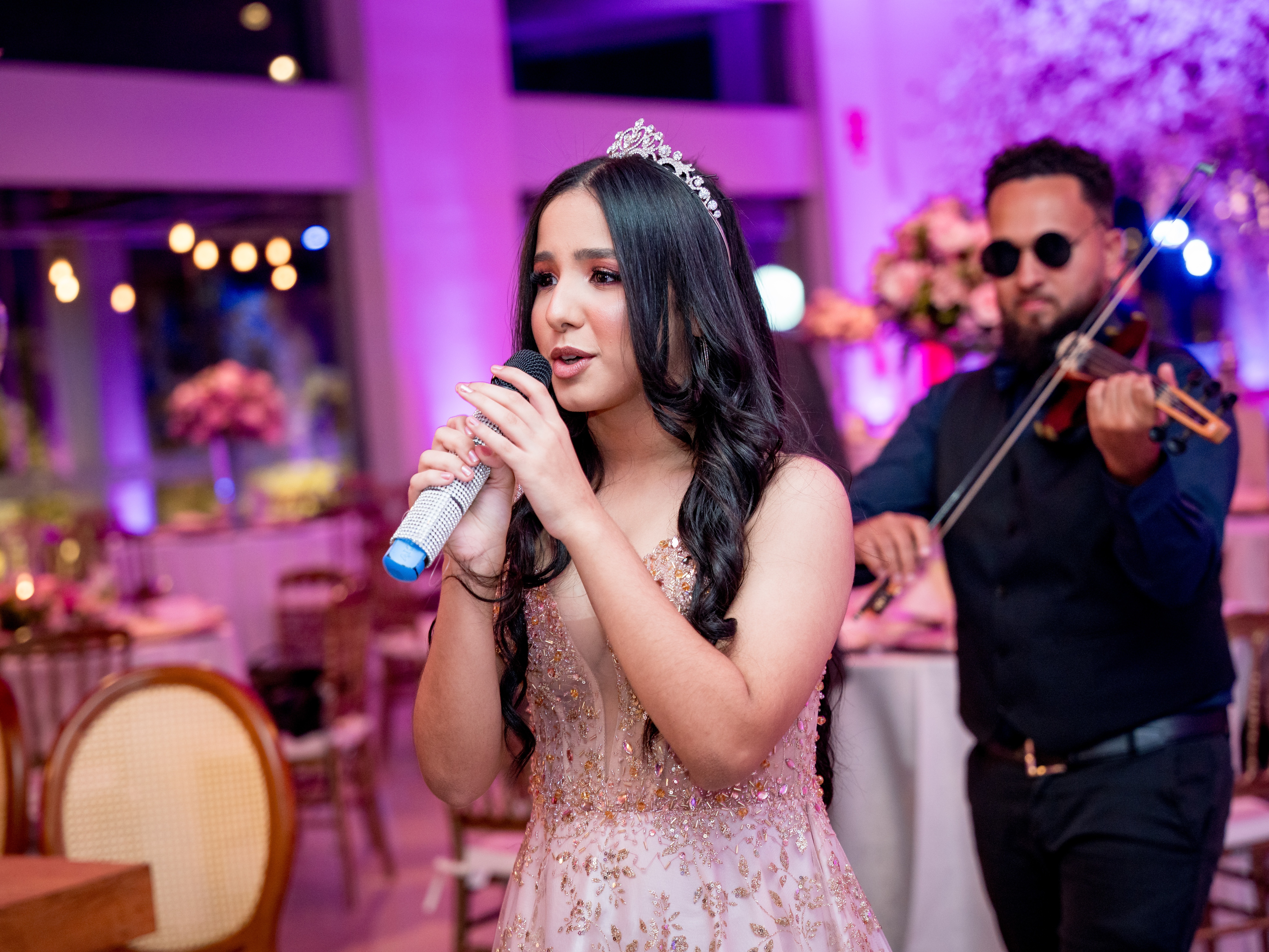 Imagem ilustrativa para serviço Entrada da Debutante + Valsa