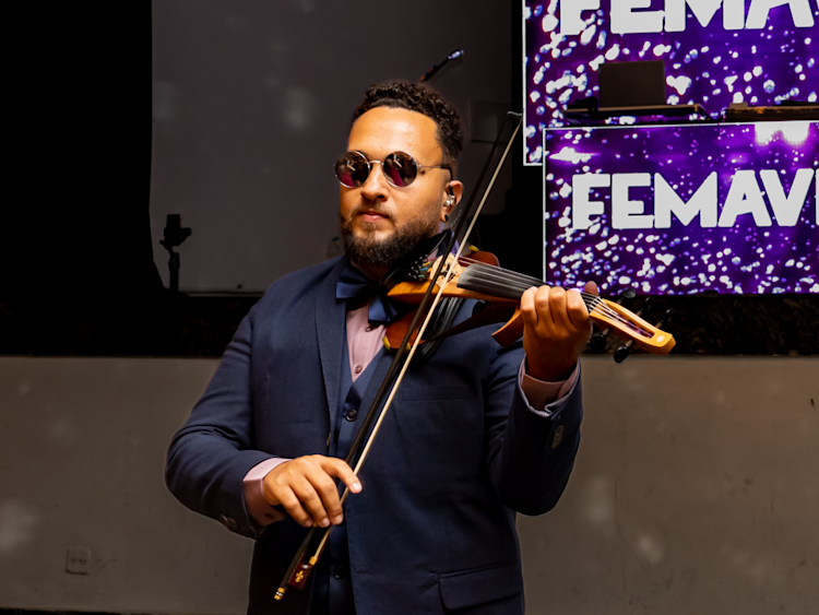 Imagem ilustrativa para serviço Receptivo