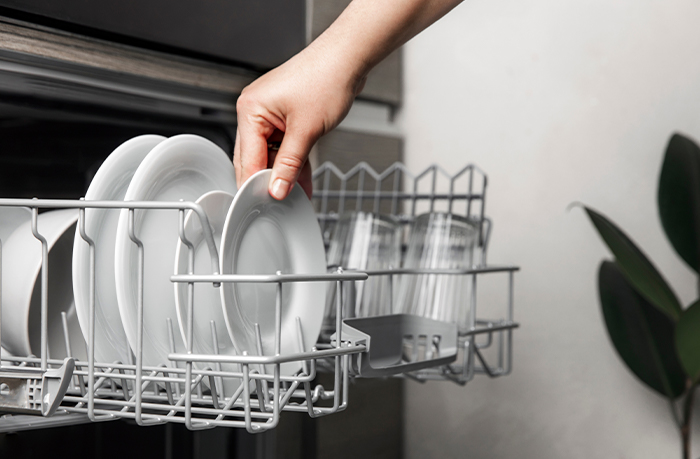 How to Wash Dishes: Practical Tips for an Ultimate Clean