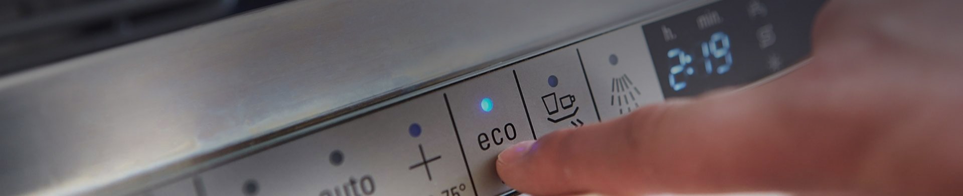 Ecofriendly quick wash setting on dishwasher