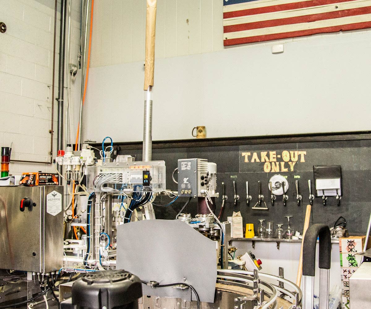 Breakout-Brewery-Aslin-Beer-body