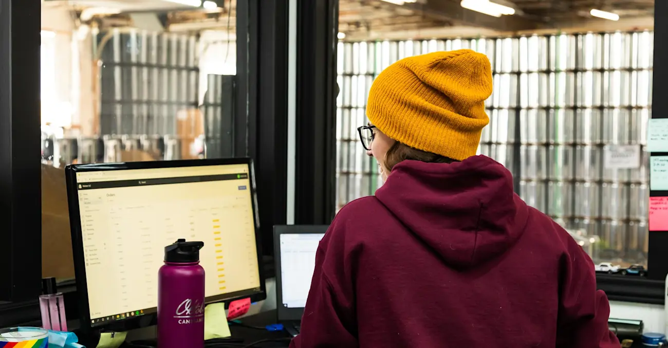 Craft beer nouvelle norme: l’emballage emporter fait différence pour garder petites brasseries ouvertes Mousse bière