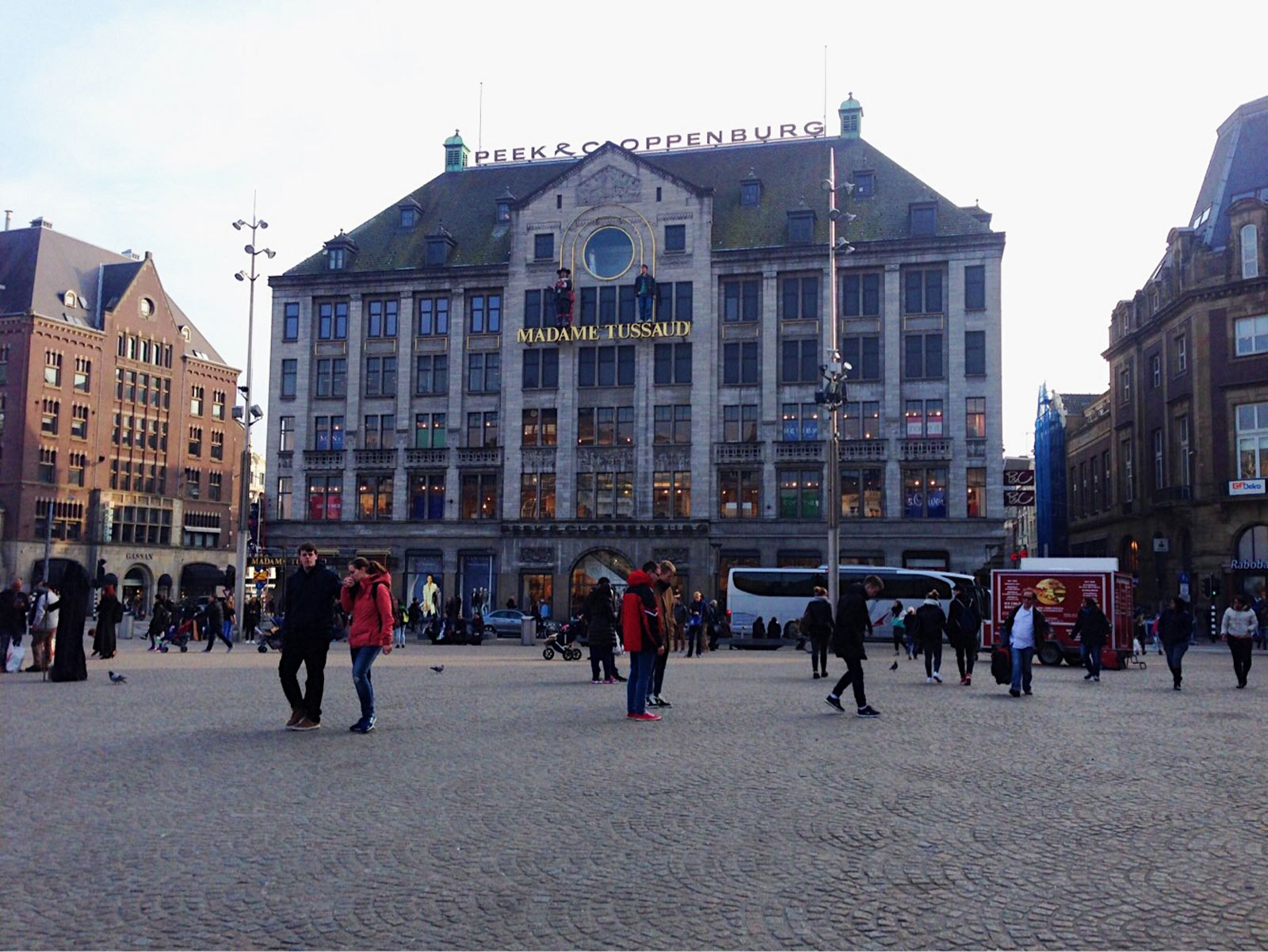 Dam square
