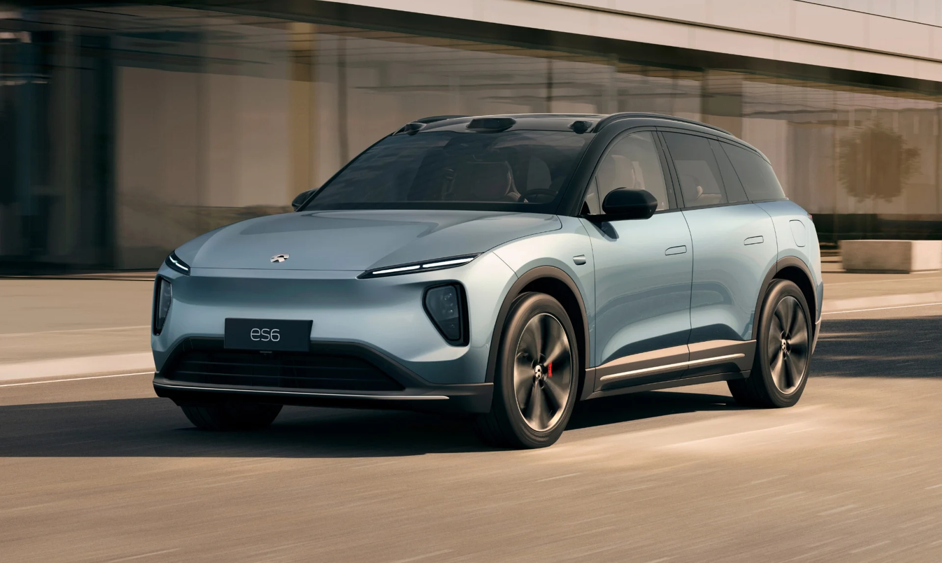 NIO ES6