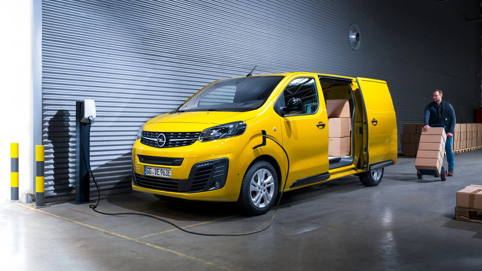 Opel Vivaro e-Combi 2020 bok