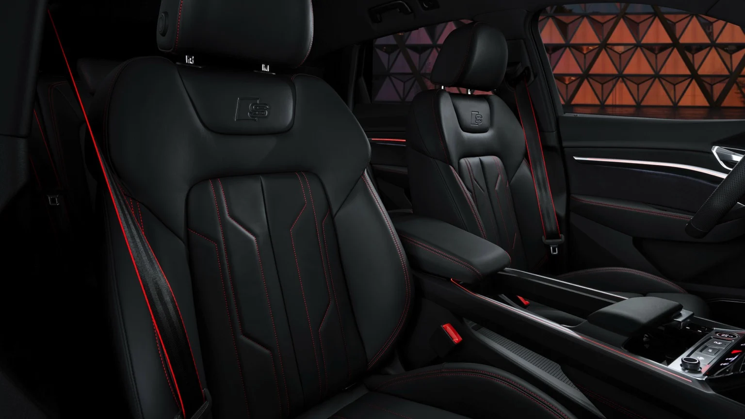 Audi Q8-etron 2023 fotele