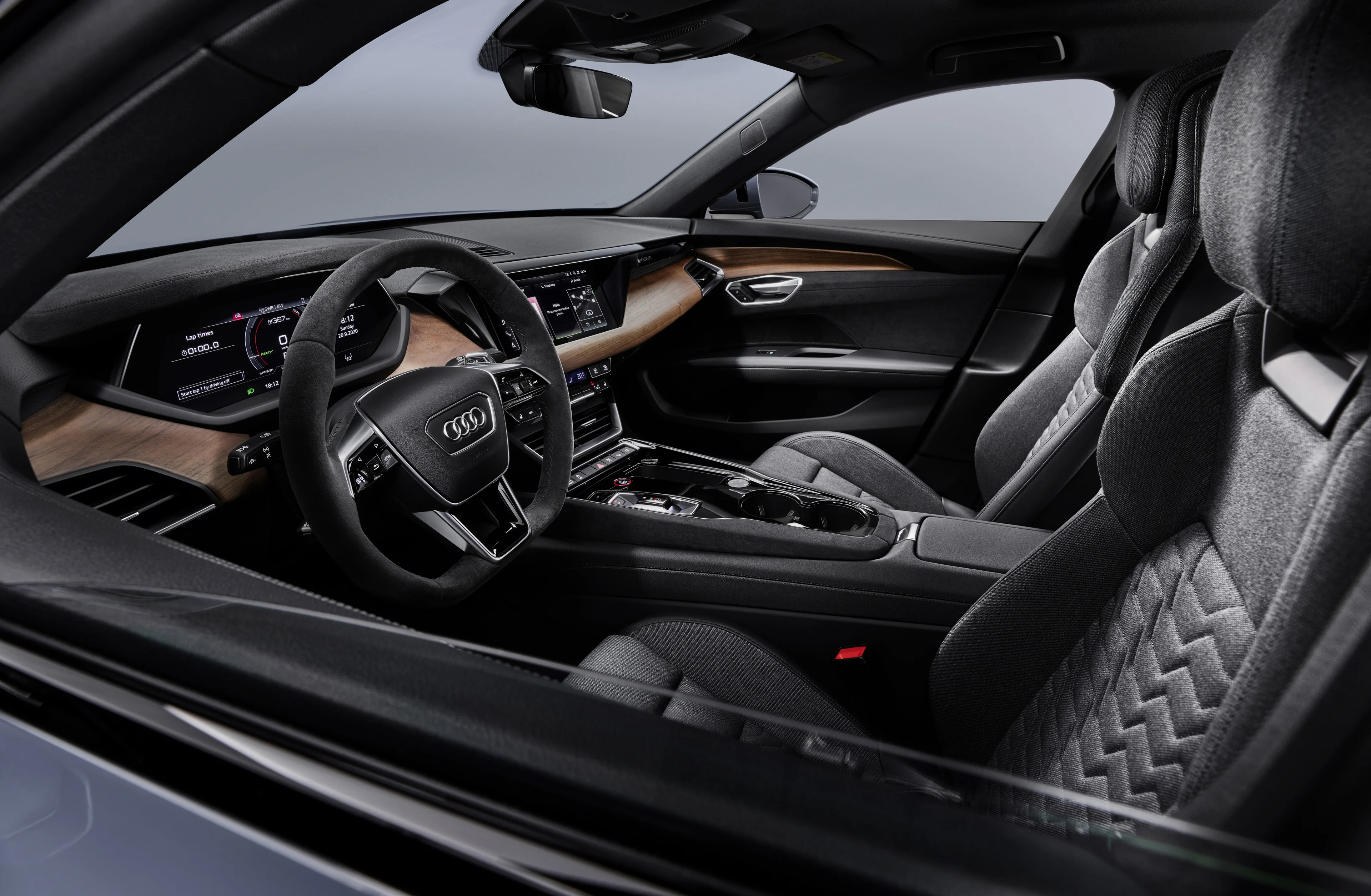 Audi e-tron GT 2023 pulpit
