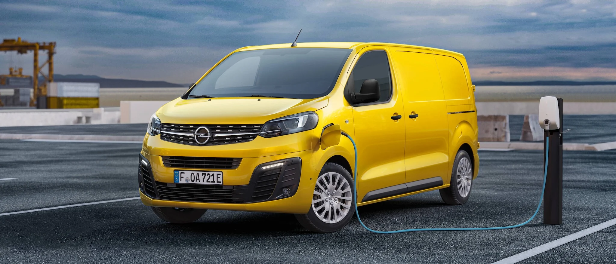 Opel Vivaro e-Combi 2020 bok ładowanie