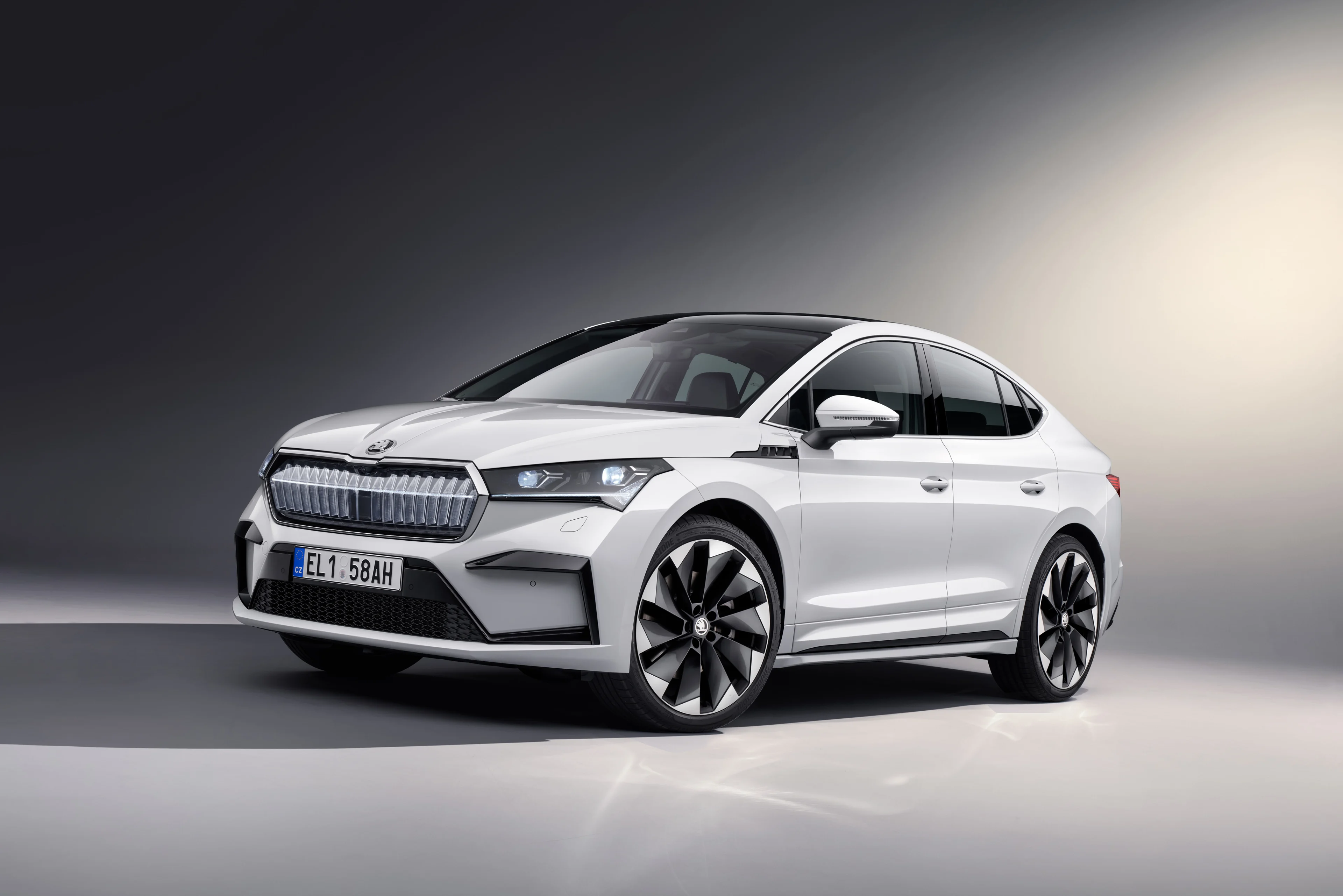 Skoda Enyaq Coupe 2022 front