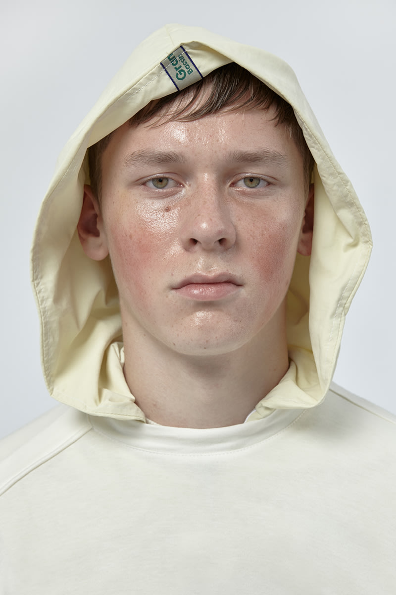 Collection ss18 - SS18_hood-portrait-campaign_800x1200.jpg