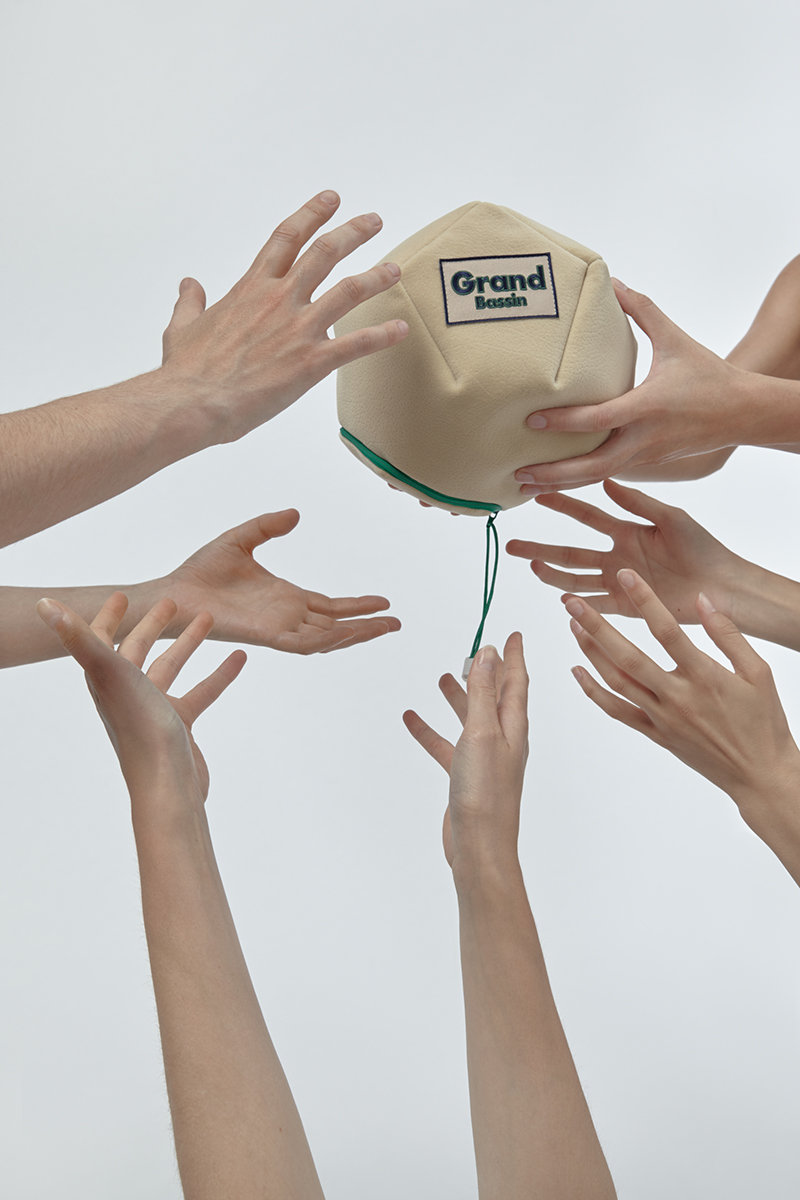 Collection ss18 - SS18_ball-bag-campaign_800x1200.jpg