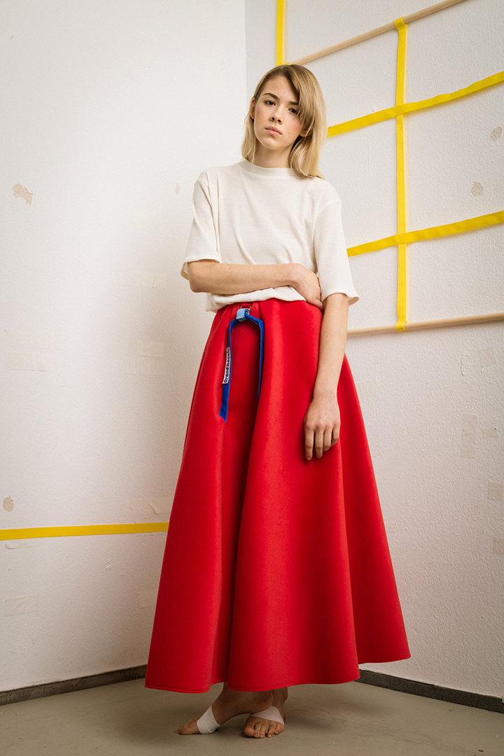 Collection aw16 - AW16_maxi-red-skirt-full_720x1080.jpg