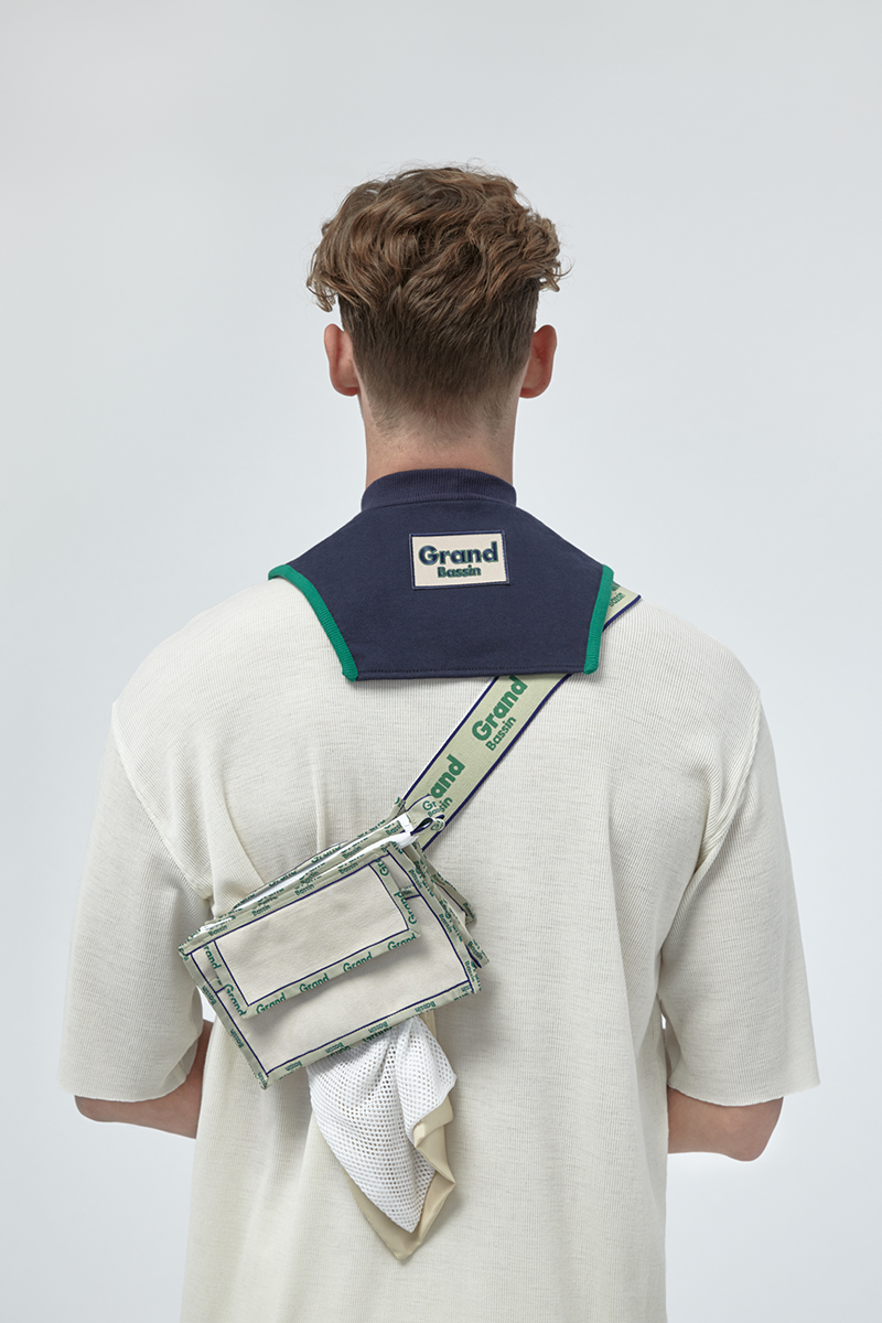 Collection ss18 - SS18_bumbag-collar-pocket-campaign_800x1200.jpg