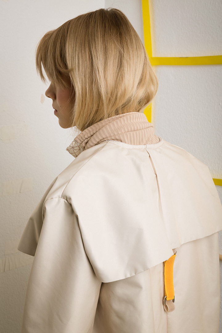 Collection aw16 - AW16_trench-detail_720x1080.jpg